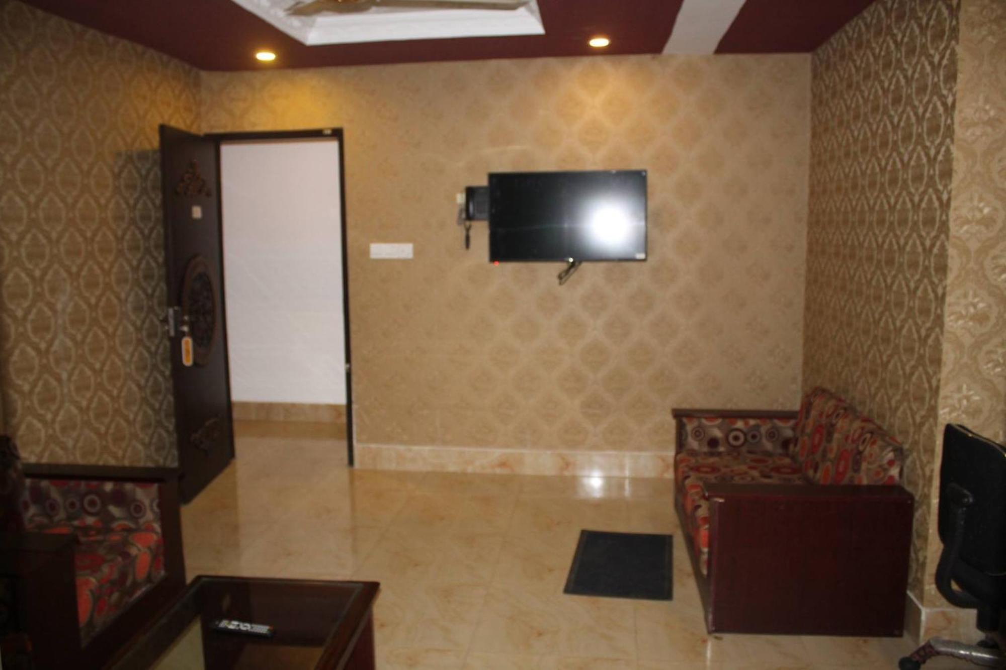 78 Firoza Inn Дакка Экстерьер фото